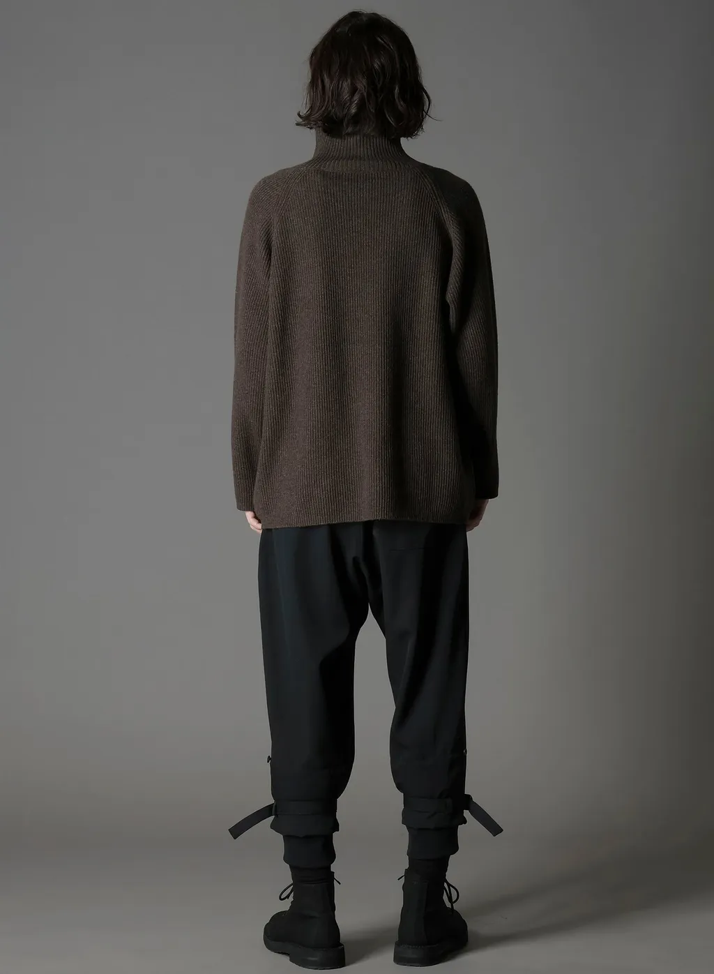 Fine Merino Wool Raglan Turtle Neck