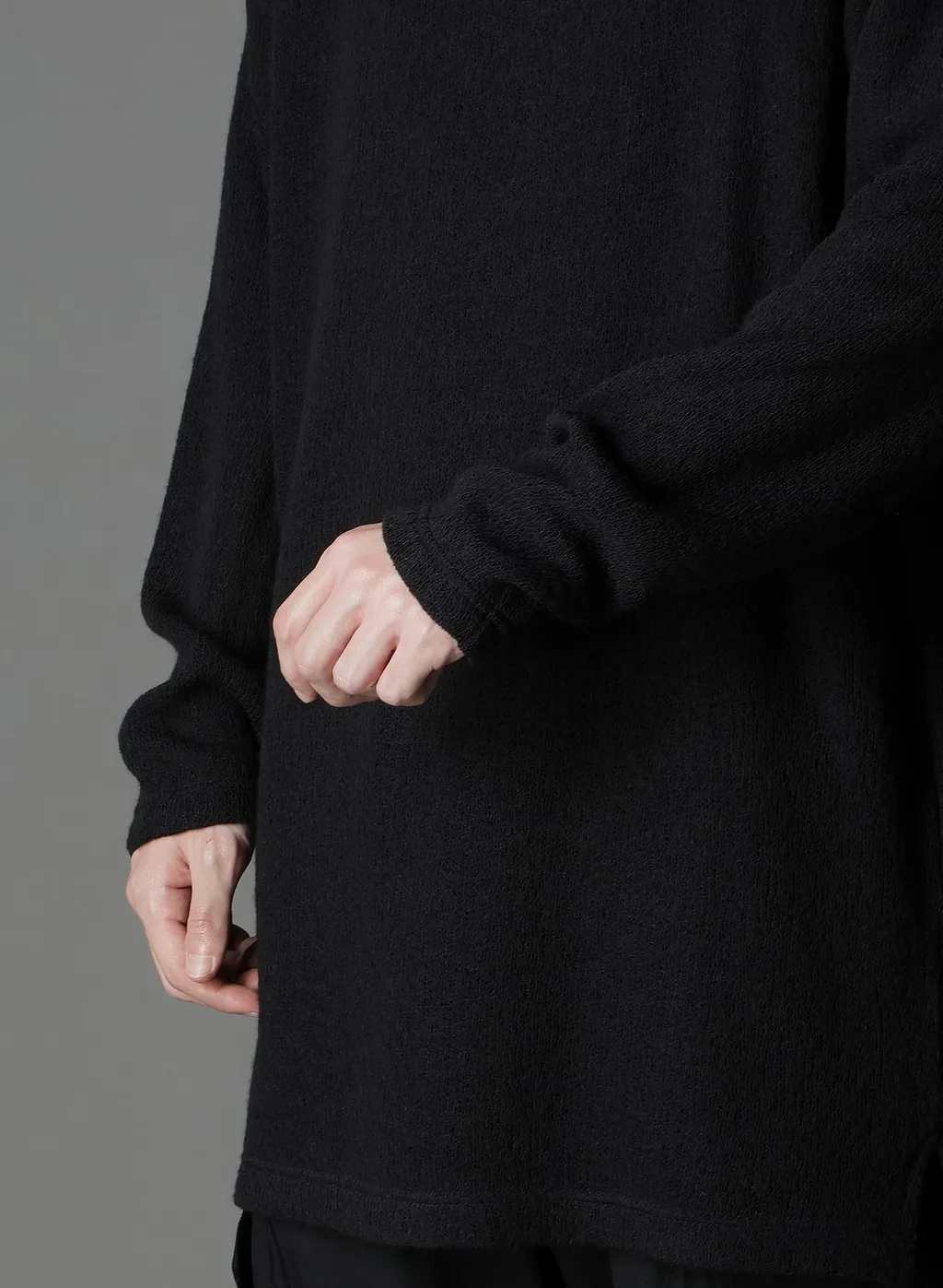Spider Web Knit Big Turtleneck T-Shirt