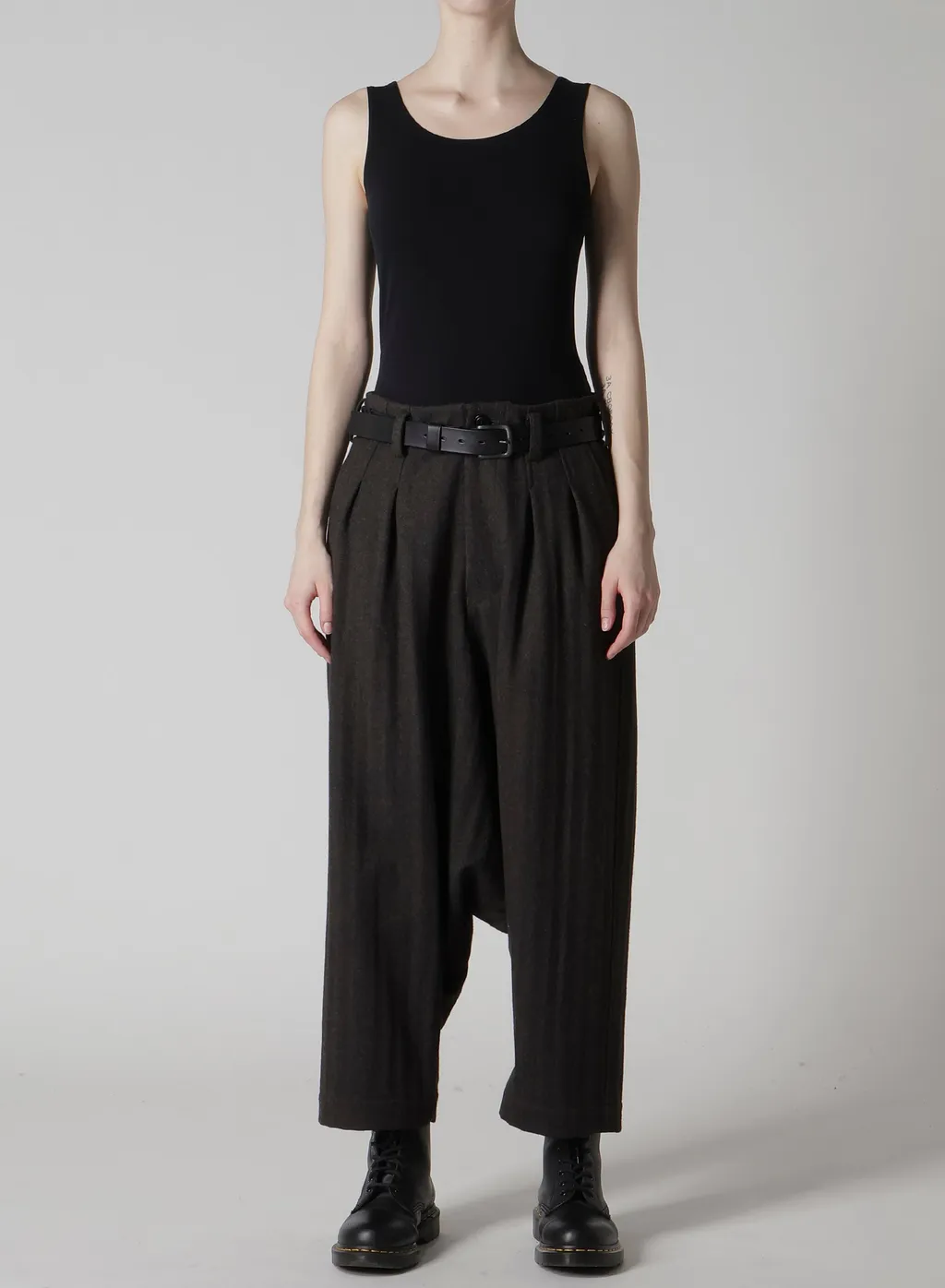 W/Ny Herringbone 2-Tuck Sarouel Pants