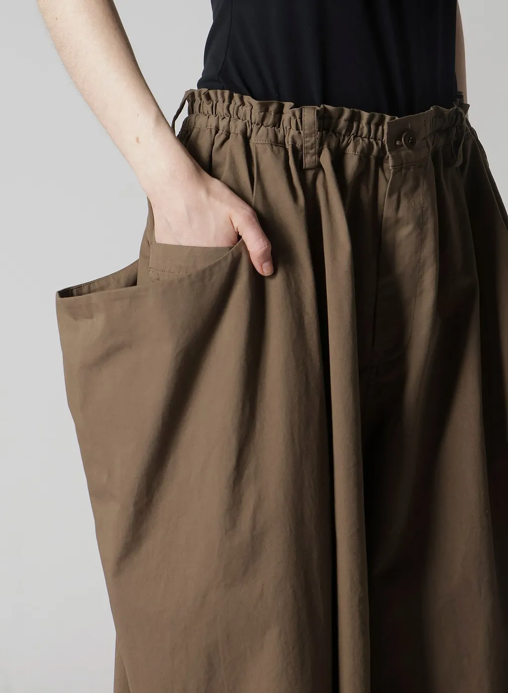 Cotton Twill Garment Dye Right Side Drape Pants