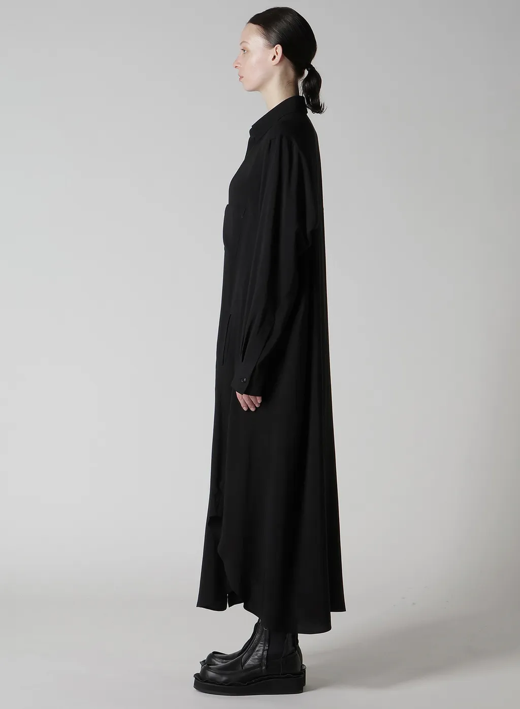 Hard-Twist Serge Cloth Placket Dress