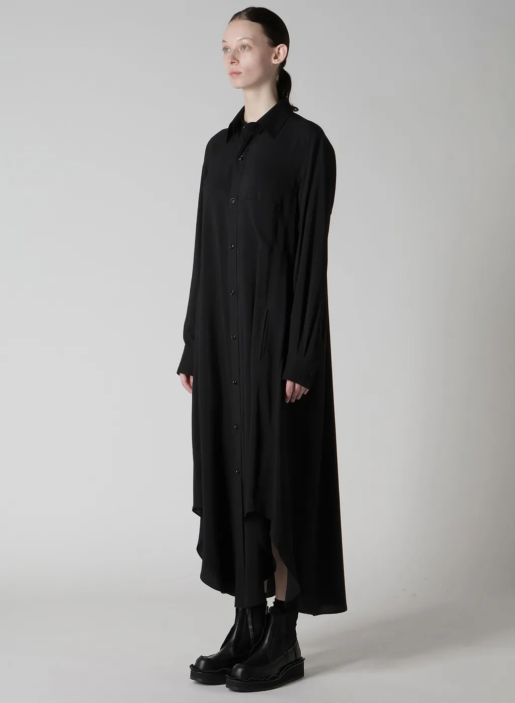 Hard-Twist Serge Cloth Placket Dress