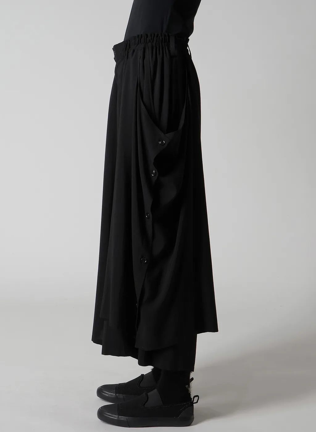 Hard-Twist Serge Left Double Button Open Pants