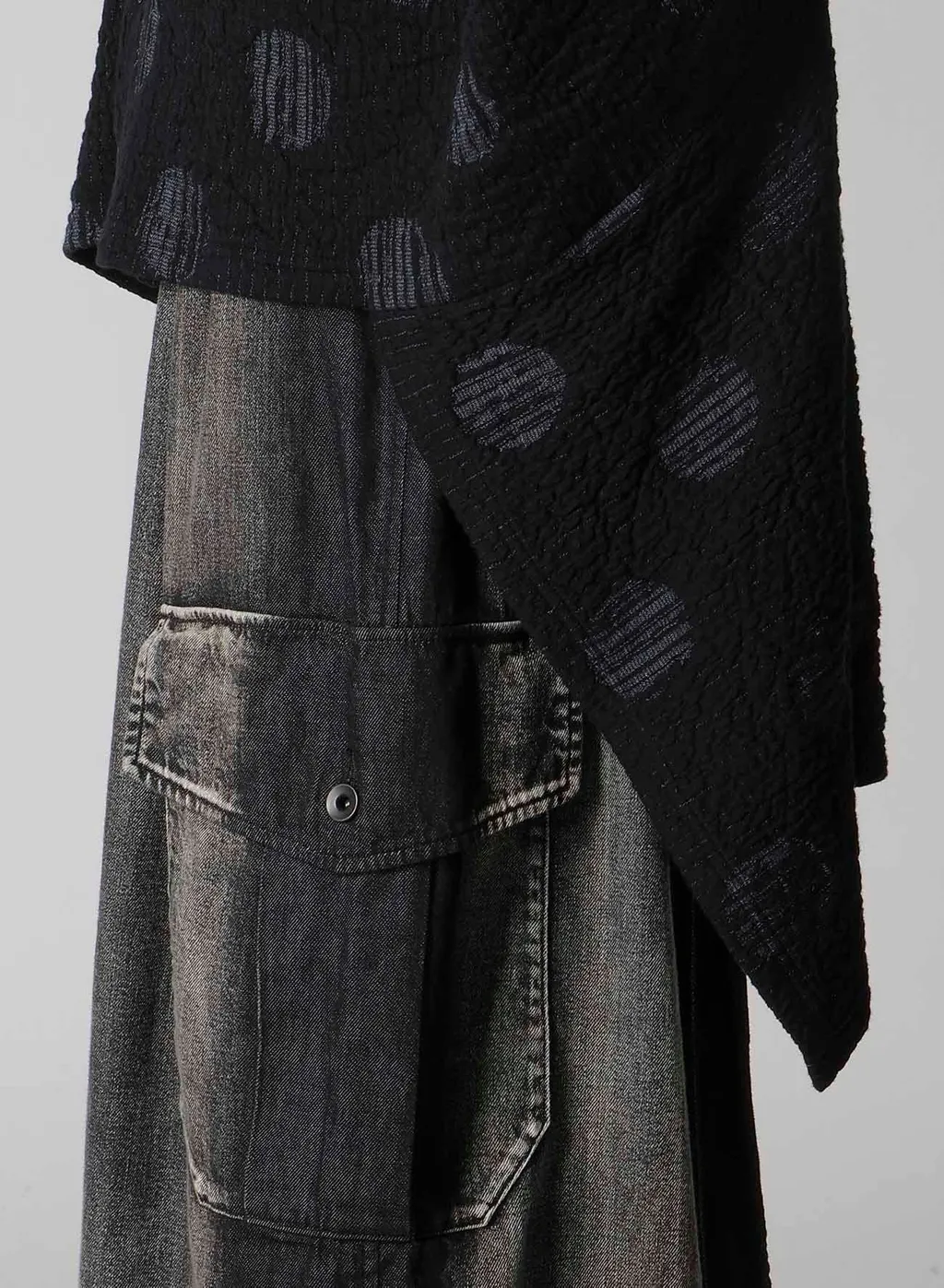 Polka Dot Jq Asymmetric Cardigan