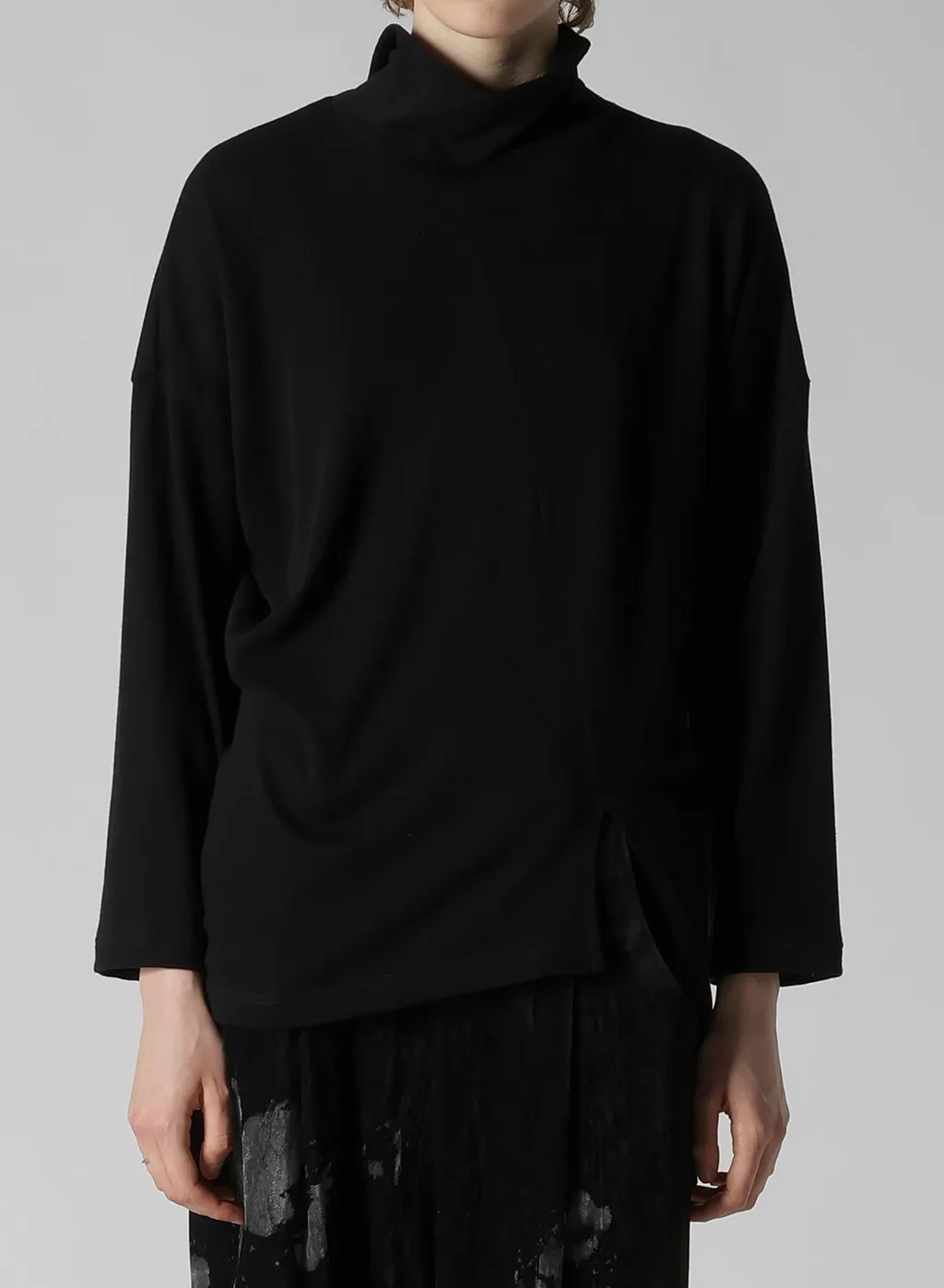 Soft Gauze Jersey Asymmetric Hi-Neck Pullover