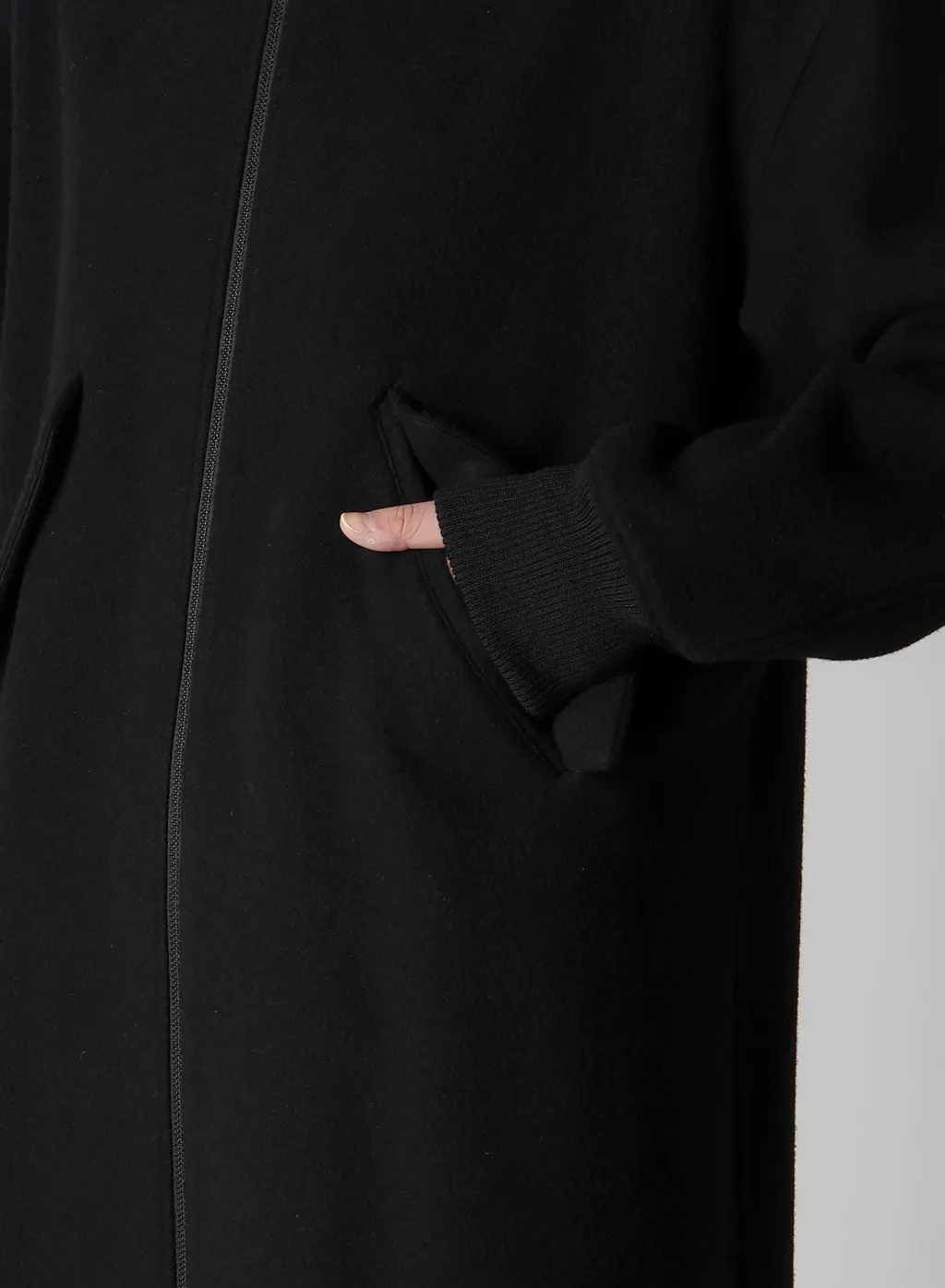 Wool Mosser Long Ma-1
