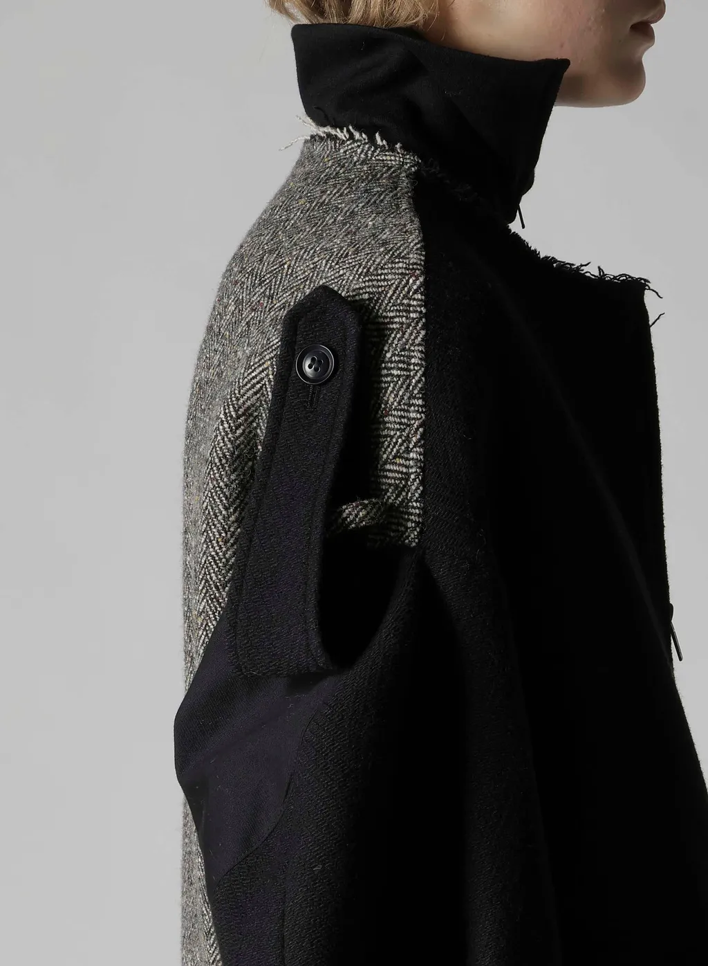 Big Herringbone Collarless Blouson