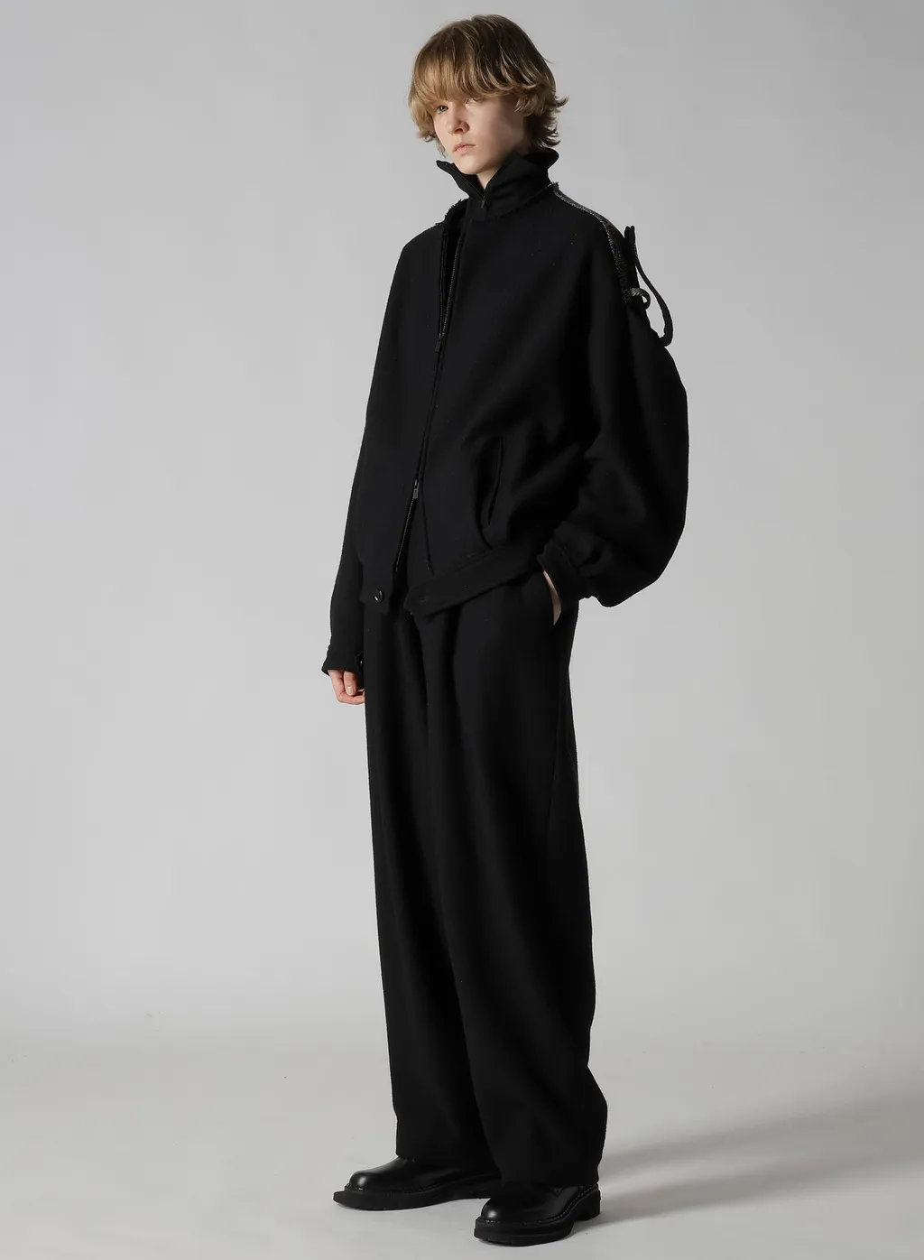 Big Herringbone Collarless Blouson