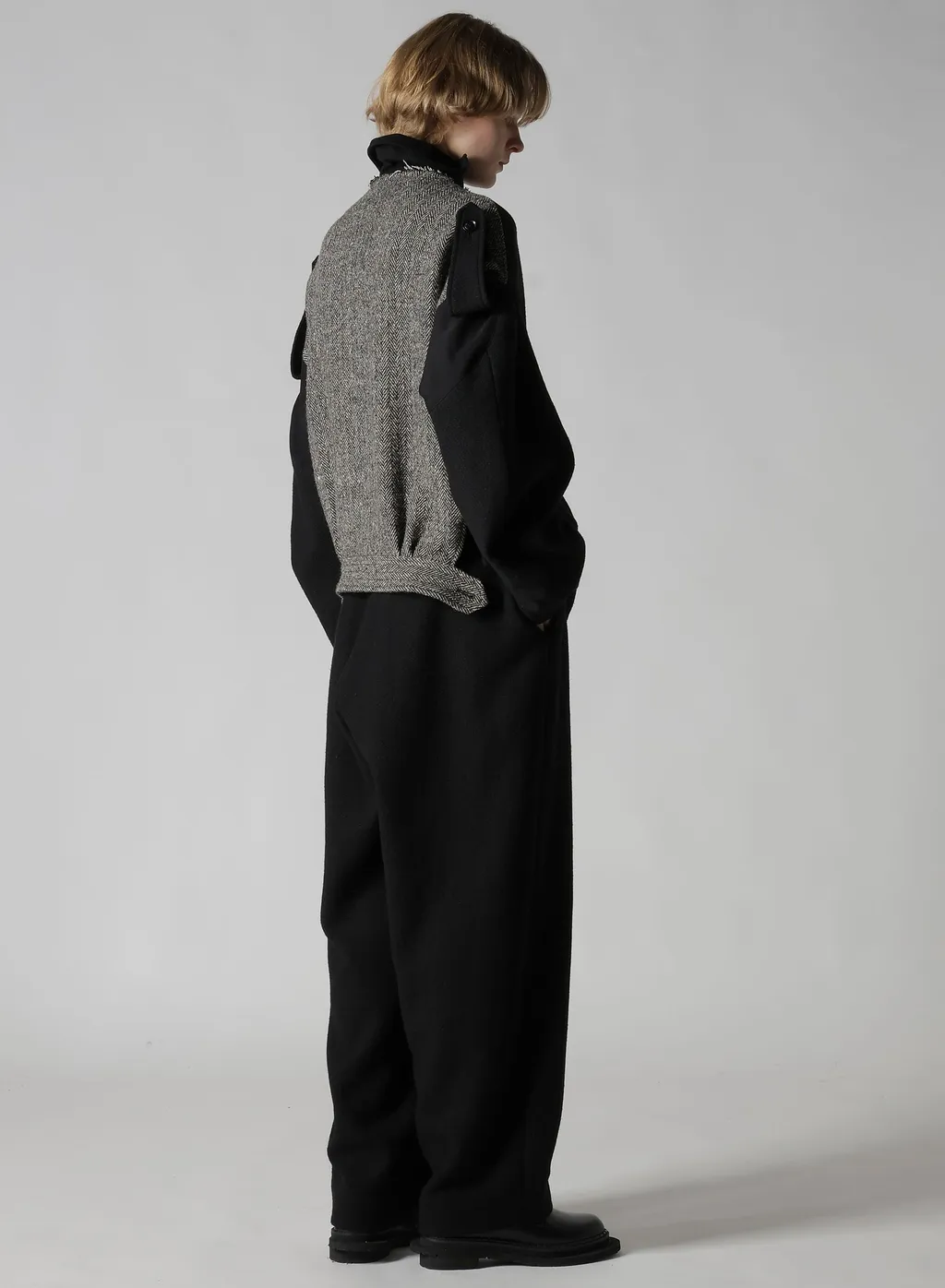 Big Herringbone Collarless Blouson