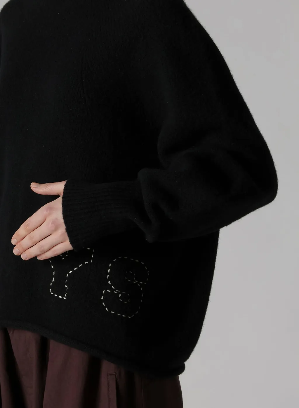 Milling Jersey Embroidery Pullover