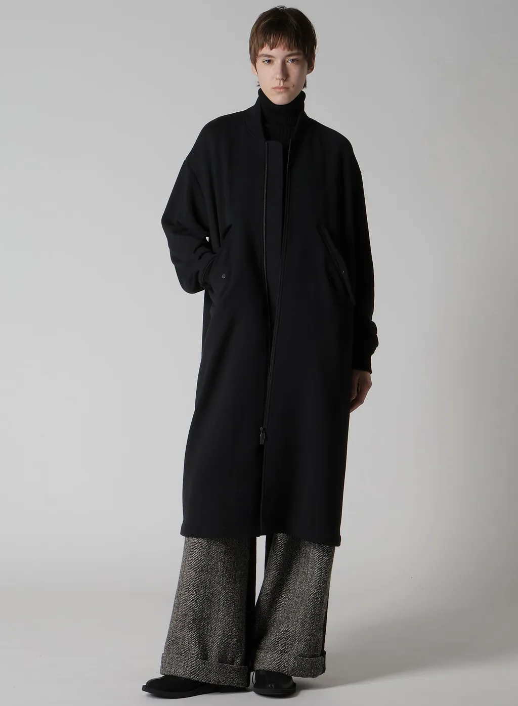 Ribbed High Neck Pullover