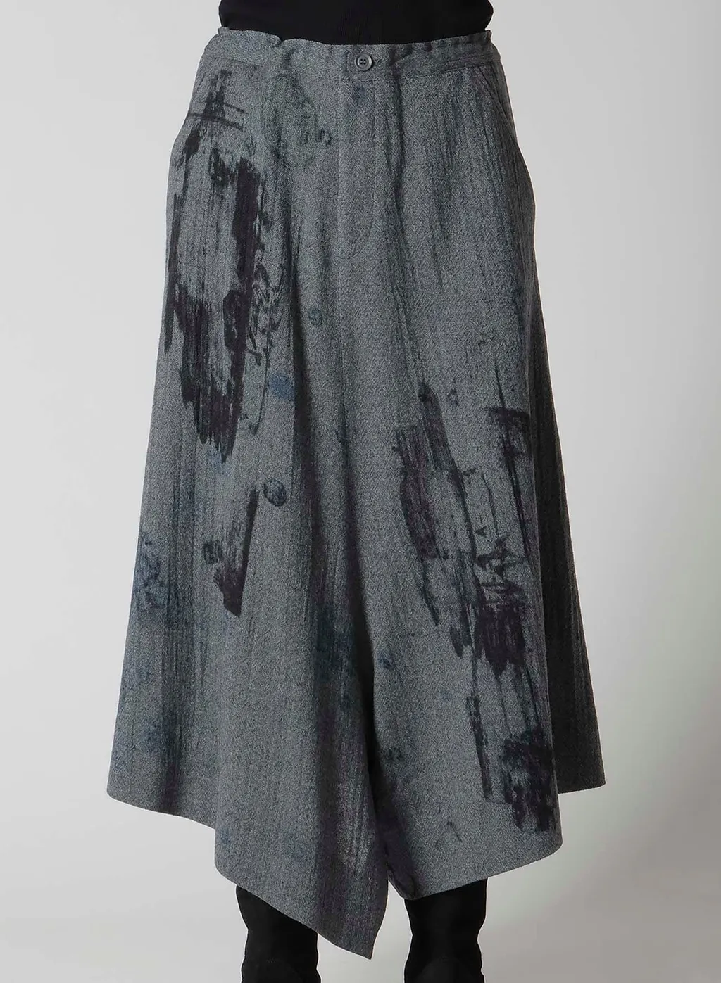 Wool Gauze Smudged Polka Dot Slitted Right Hem Pants