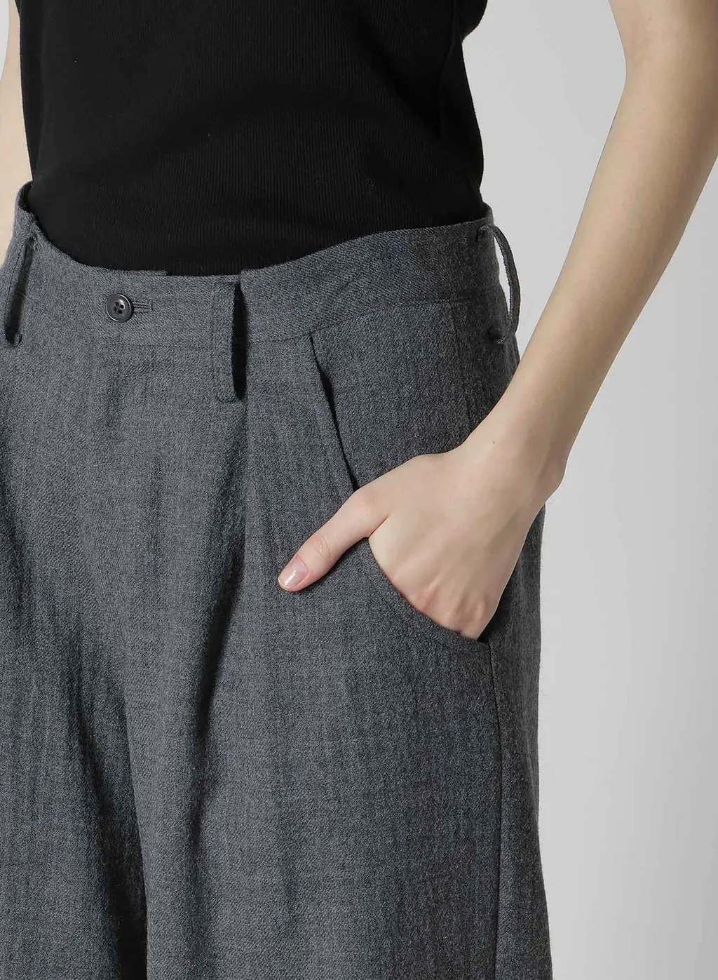 Wool Gauze Twill Tuck Wide Pants