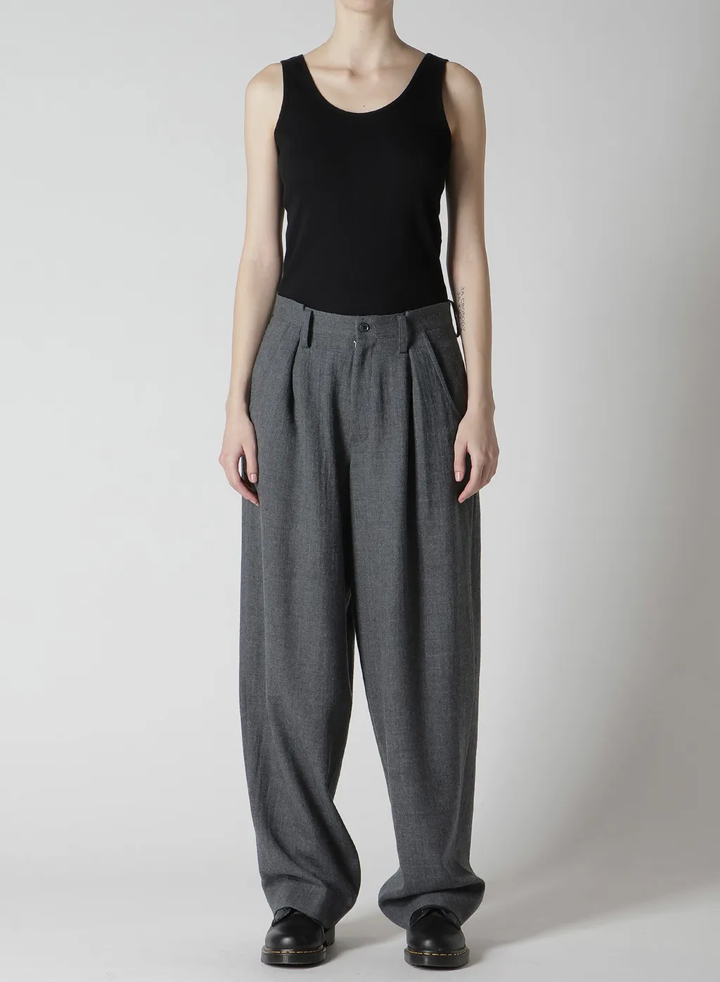 Wool Gauze Twill Tuck Wide Pants