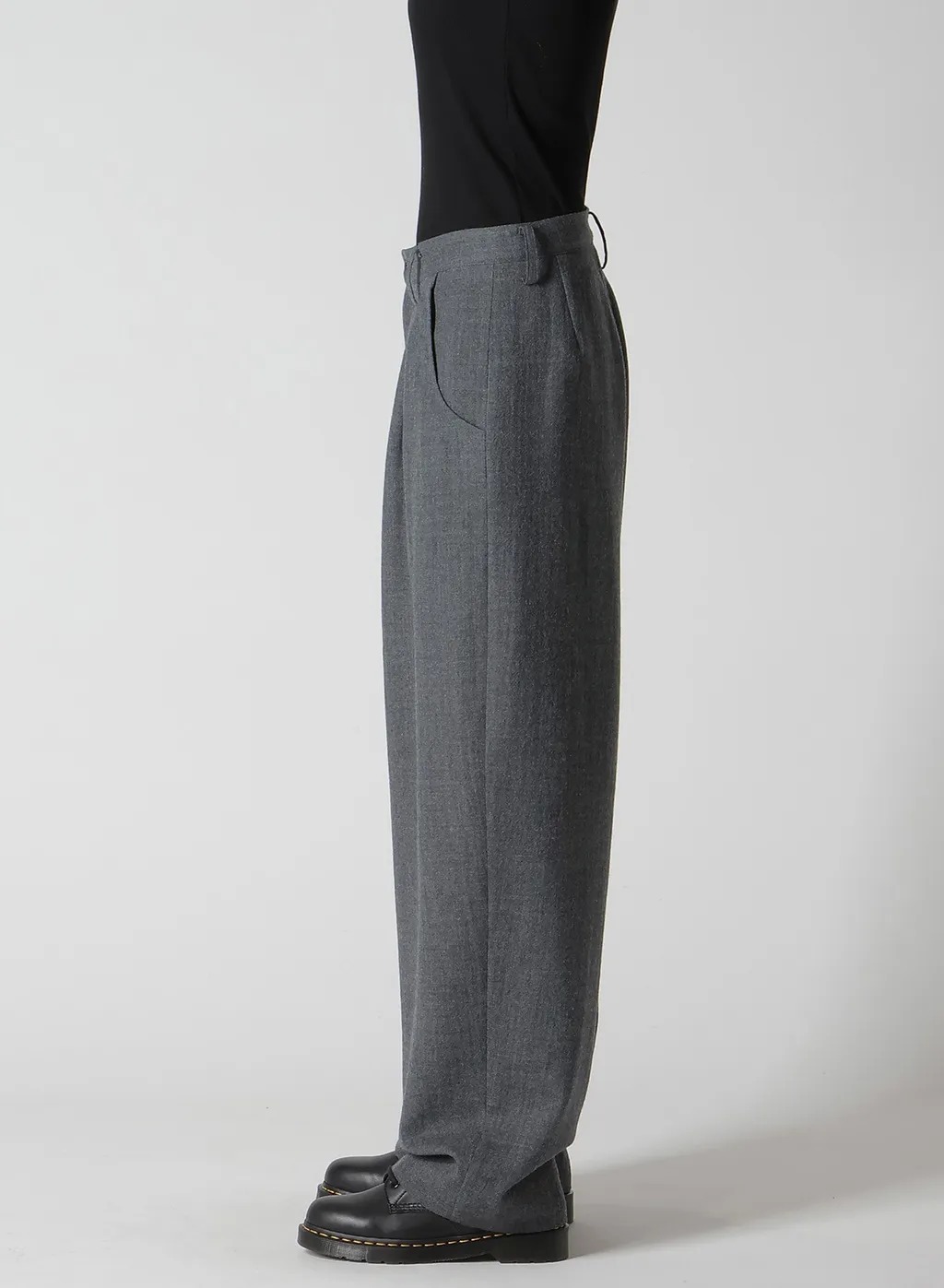 Wool Gauze Twill Tuck Wide Pants