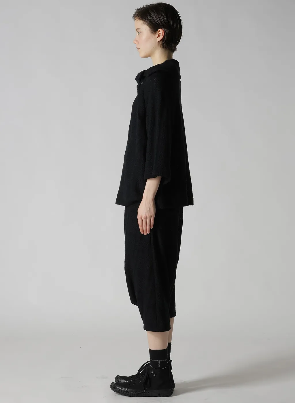 Geometric Sheer Collared Raglan Pullover