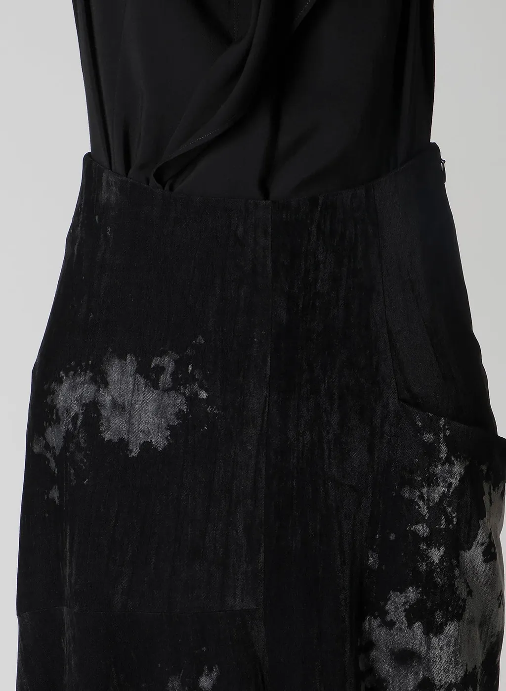 Discharge-Printed Velvet Side Drape Skirt