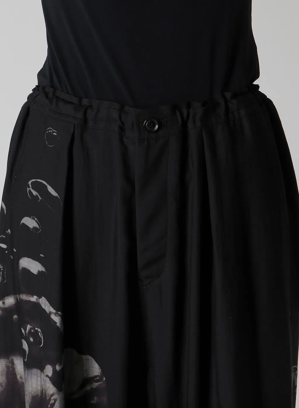 Angel-Print Dungaree Twill Front Plated Wide Pants
