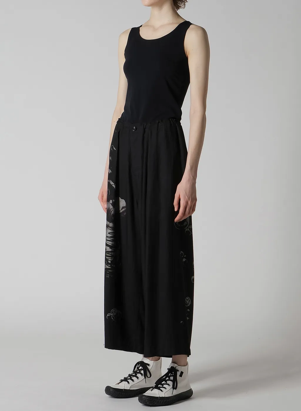 Angel-Print Dungaree Twill Front Plated Wide Pants
