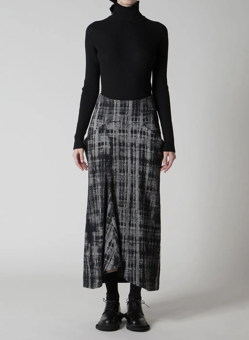 Faded Plaid Jacquard Drop Skirt