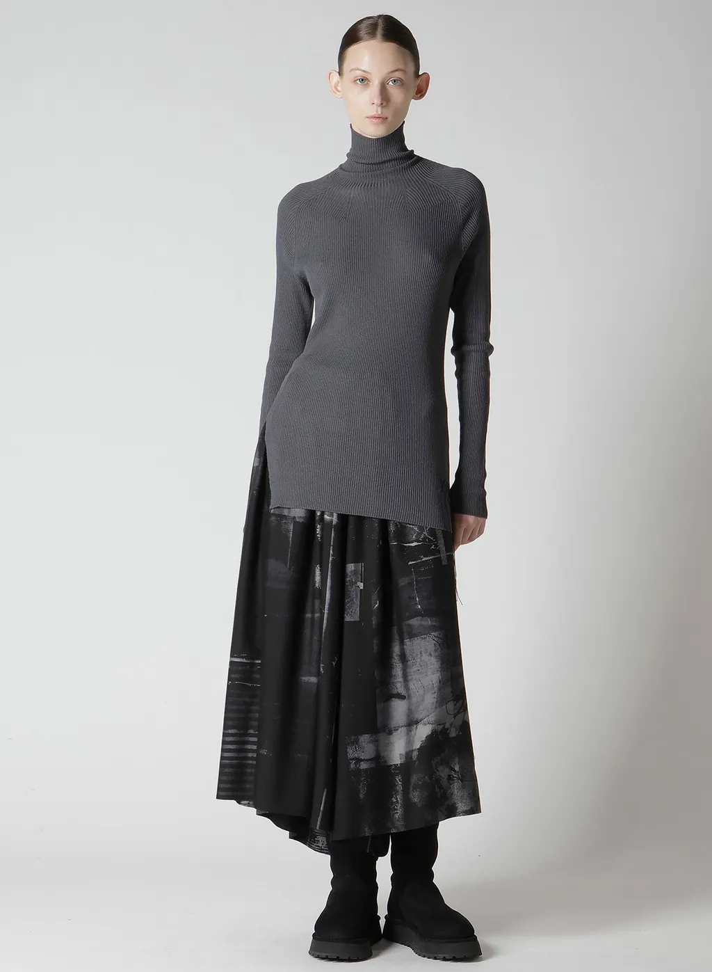 Ribbed High Neck Knit