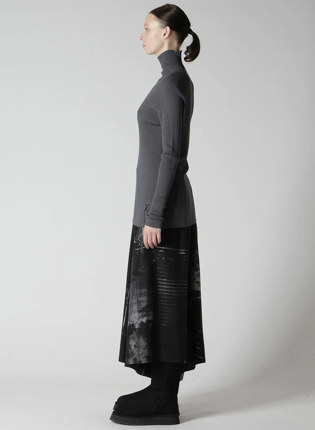 Ribbed High Neck Knit