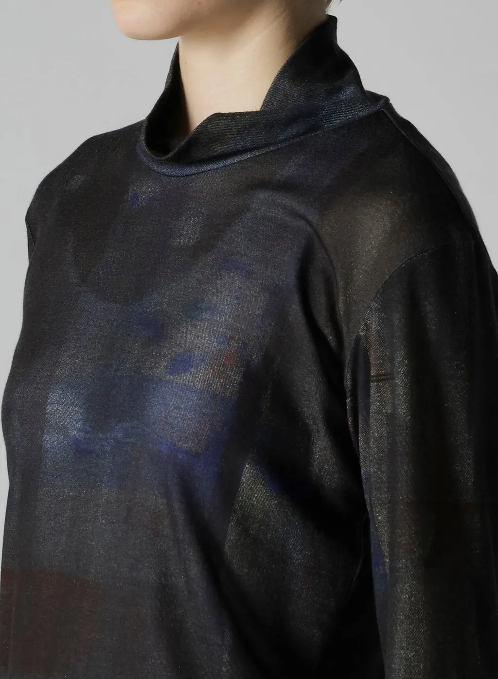 Lyocell Smooth High Neck Sleeve T