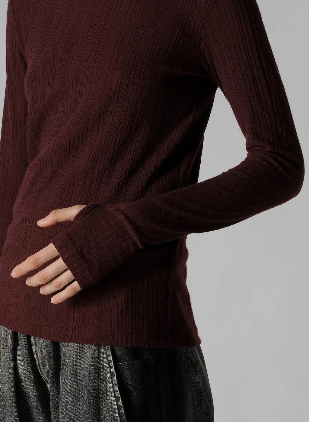 Soft Random Rib Round Neck T