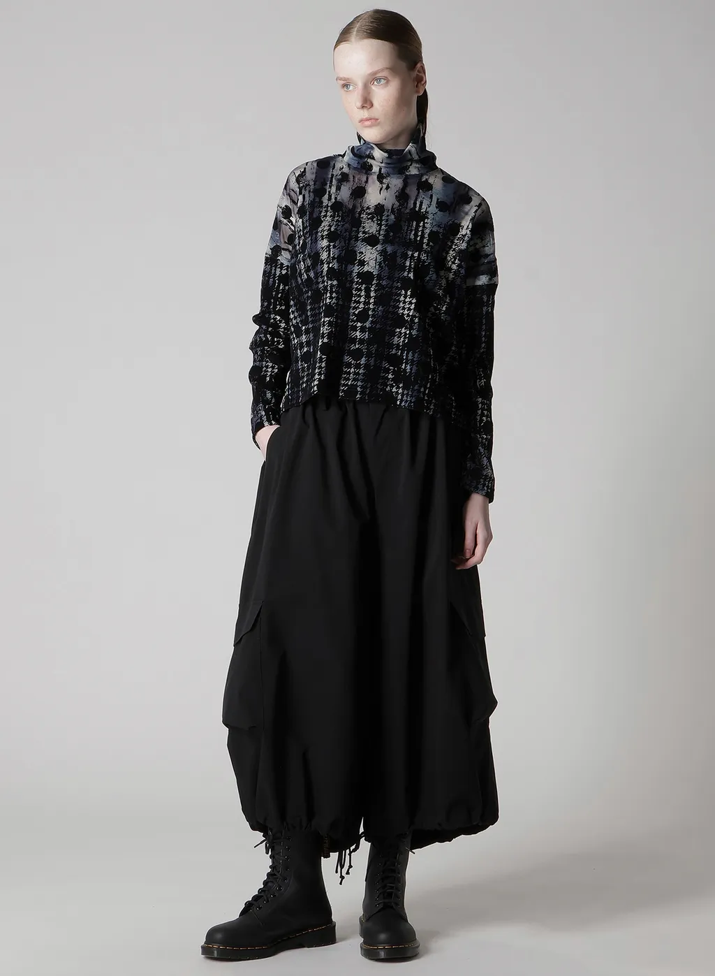 Houndtooth Dots Tulle Cropped High-Neck T