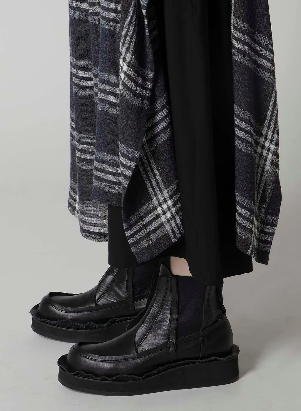 Gauze Plaid Left Double Button Open Pants