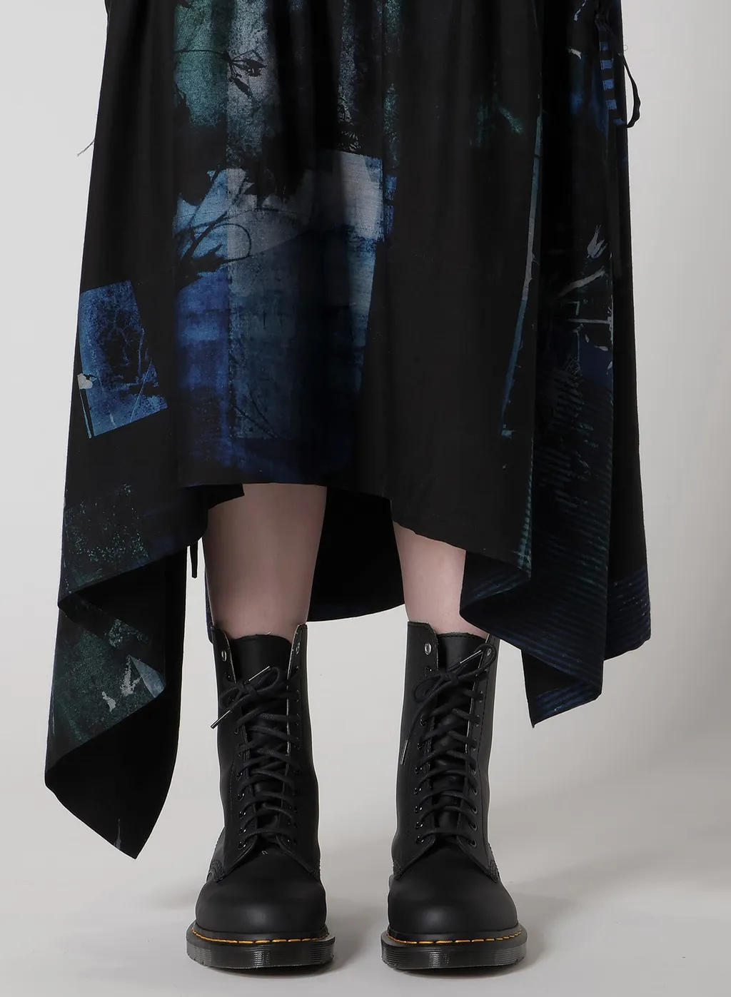 Cupro Blurry Flower Print Shirring Skirt