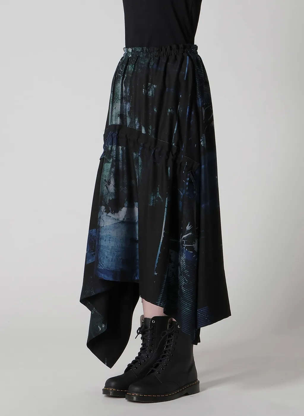 Cupro Blurry Flower Print Shirring Skirt