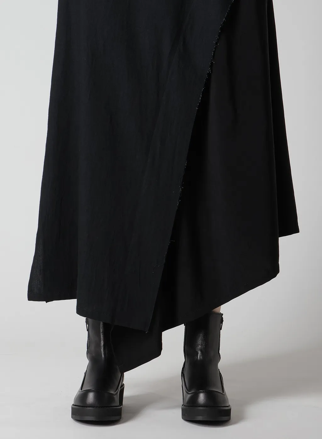 Crepe De Chine/6Oz Denim Left Flare Skirt