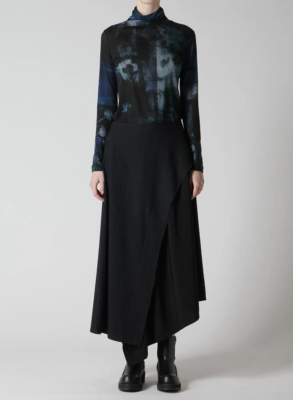 Crepe De Chine/6Oz Denim Left Flare Skirt