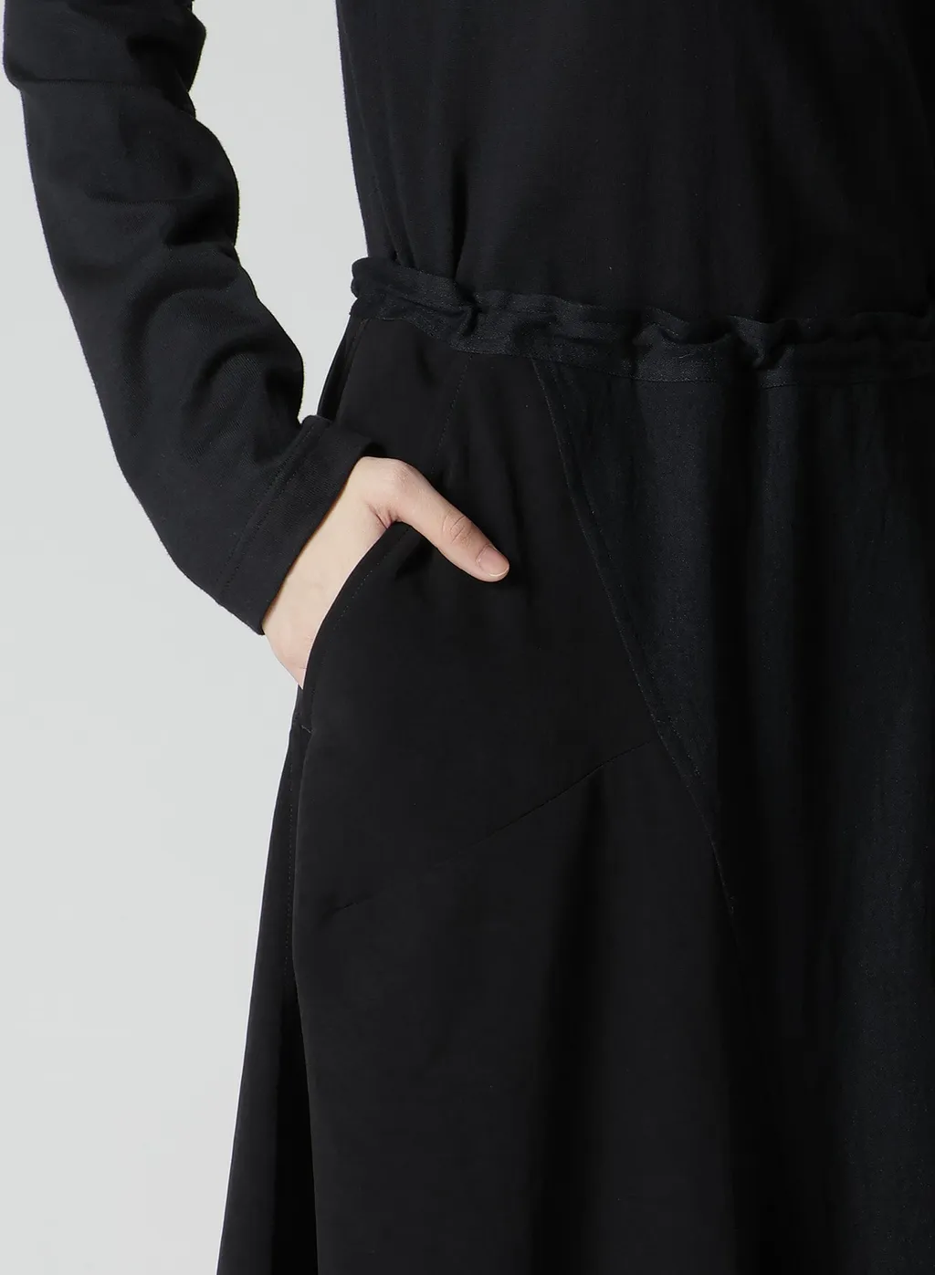 Crepe De Chine/6Oz Denim Right Dart Flare Pants