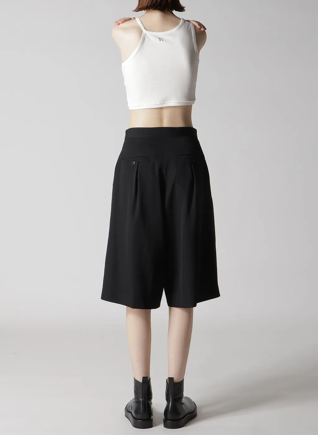 Wool Gabardine Zip Tucked Short Pants