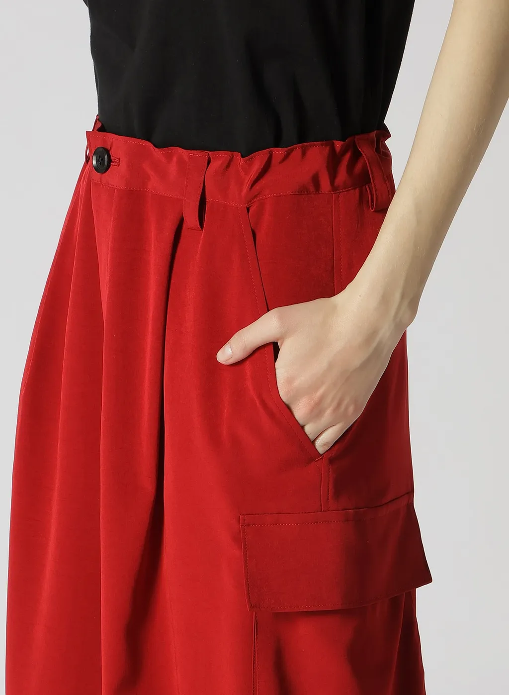 Crepe De Chine Cuffed Hem Cargo Pants