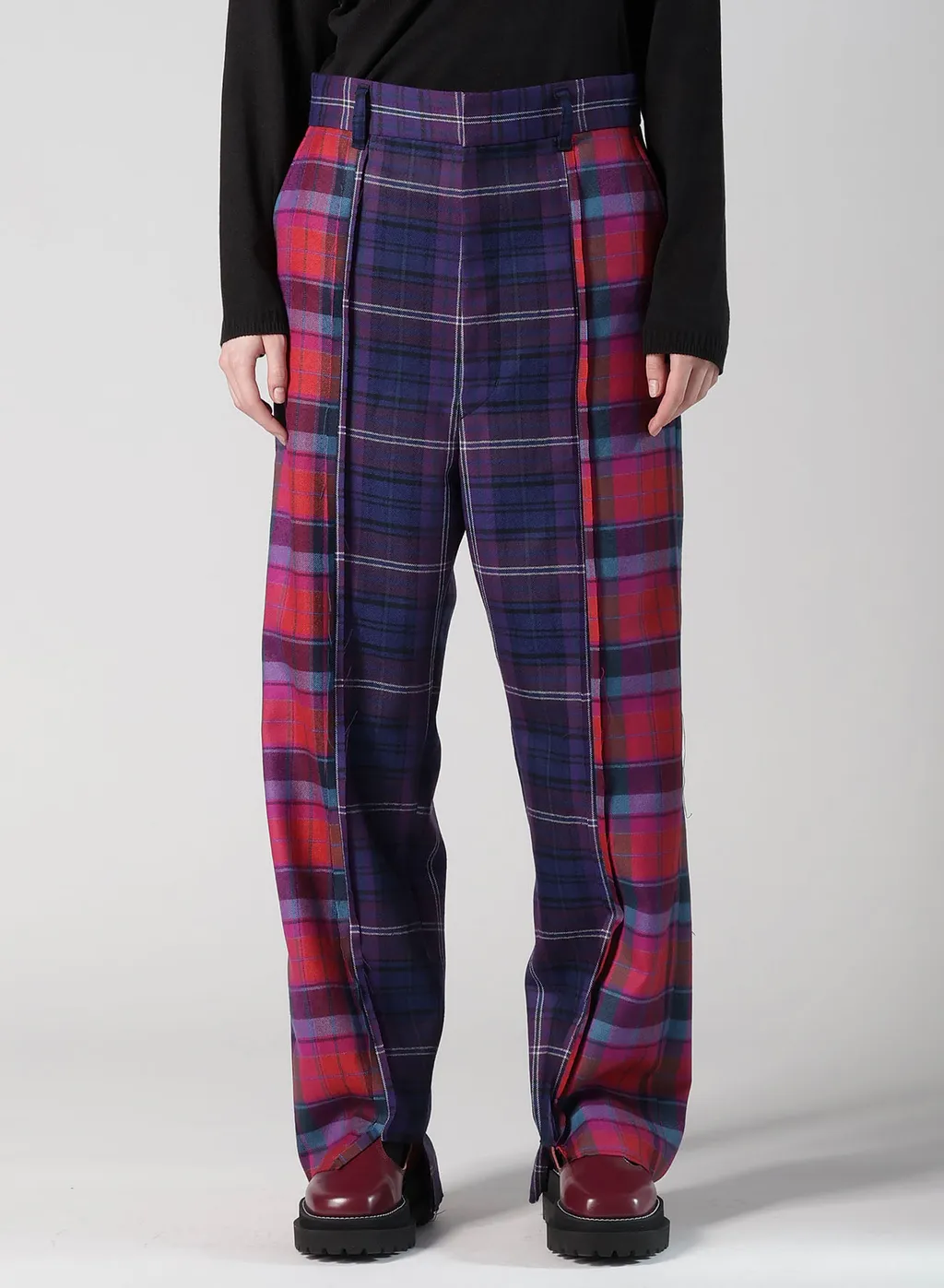 Plaid Panel Pants A