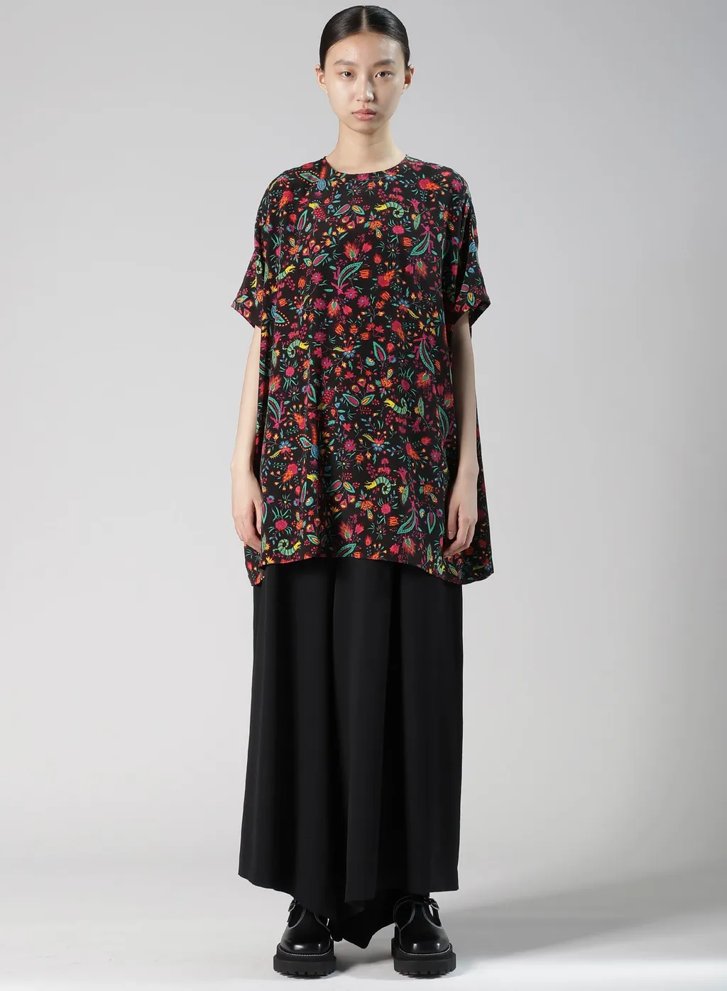 Wool Gabardine Wide Pants