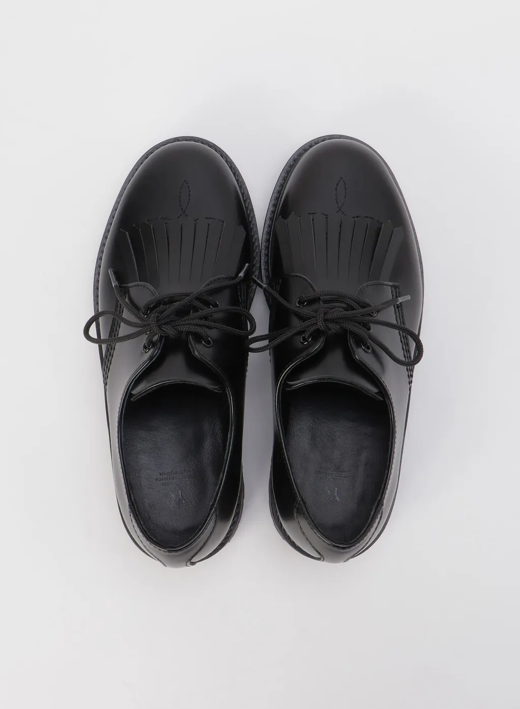 Glass Leather Fringe Tongue Shoes