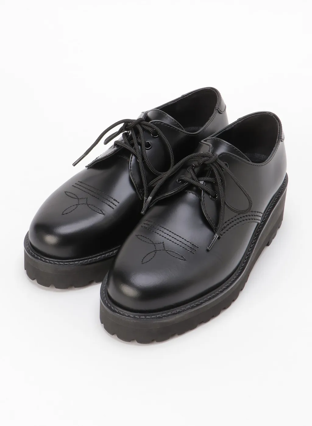 Glass Leather Fringe Tongue Shoes