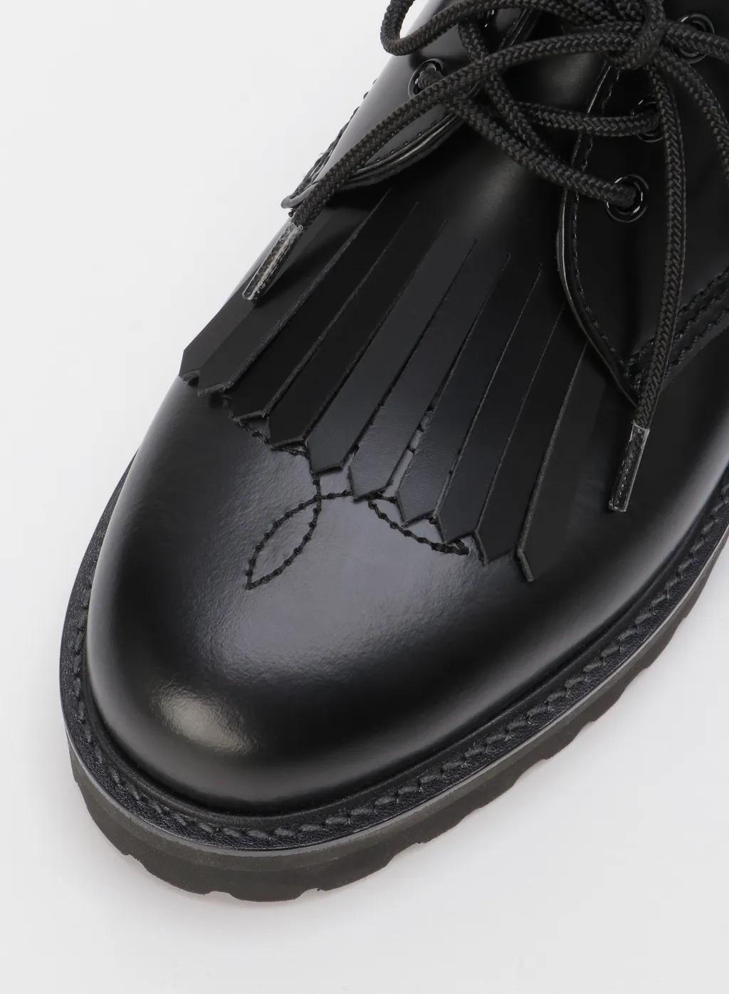 Glass Leather Fringe Tongue Shoes