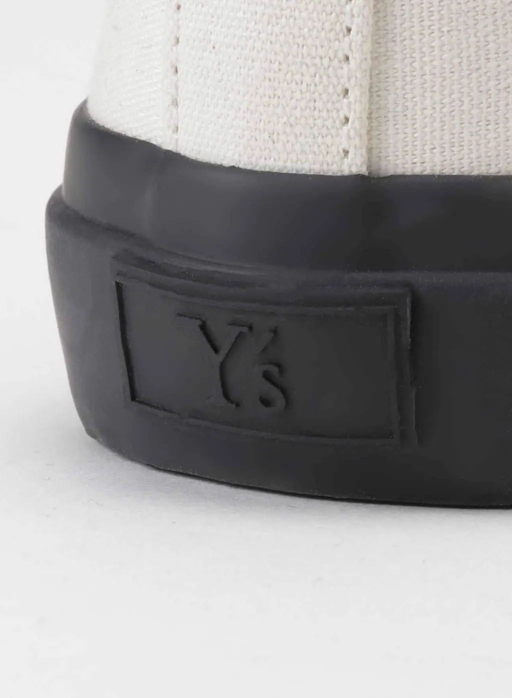 No.9 Canvas Flat Sneakers