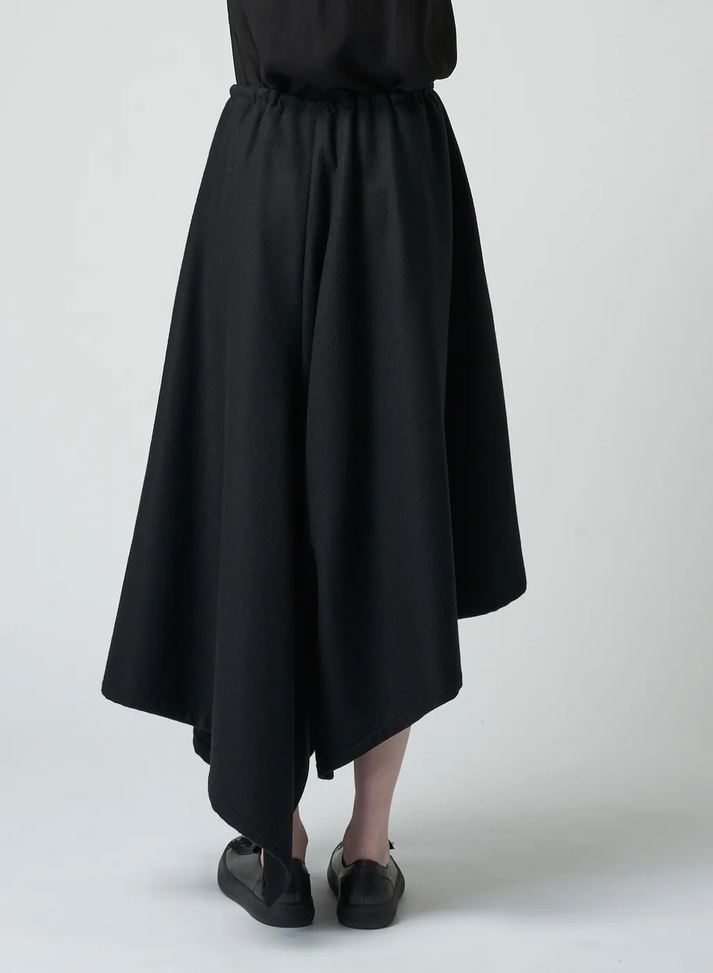 Melton Sarouel String P