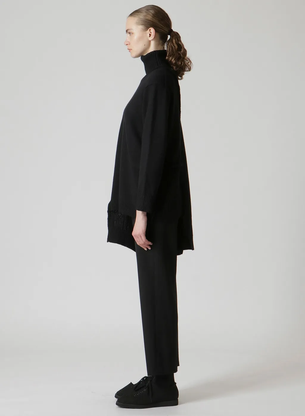 Paneled Turtle Neck Po