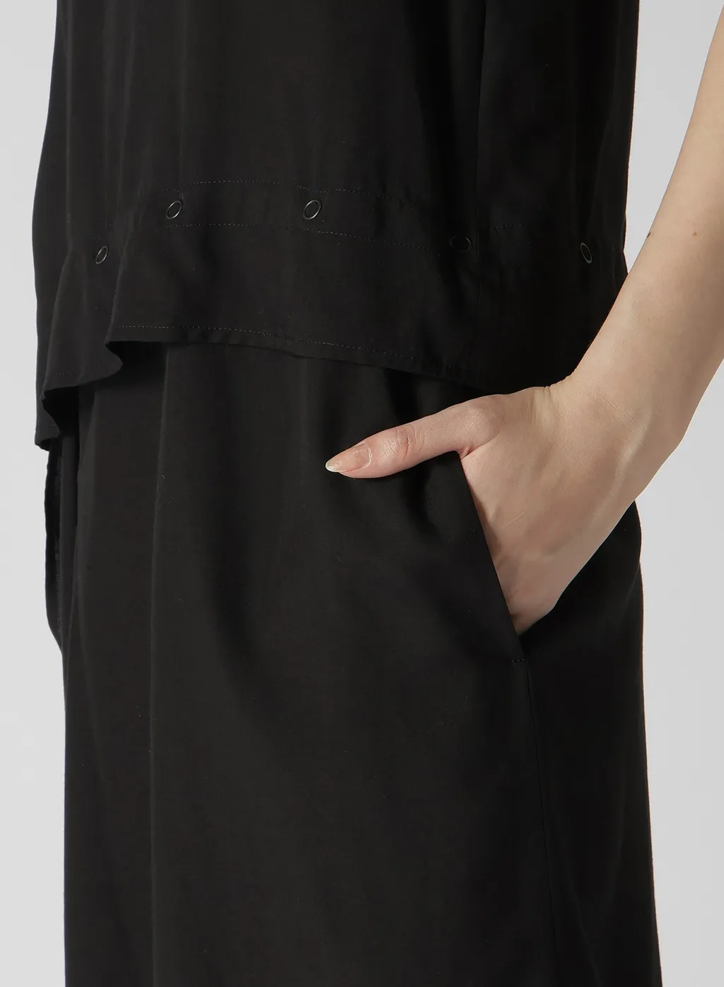 Poplin Snap Sleeveless Dress