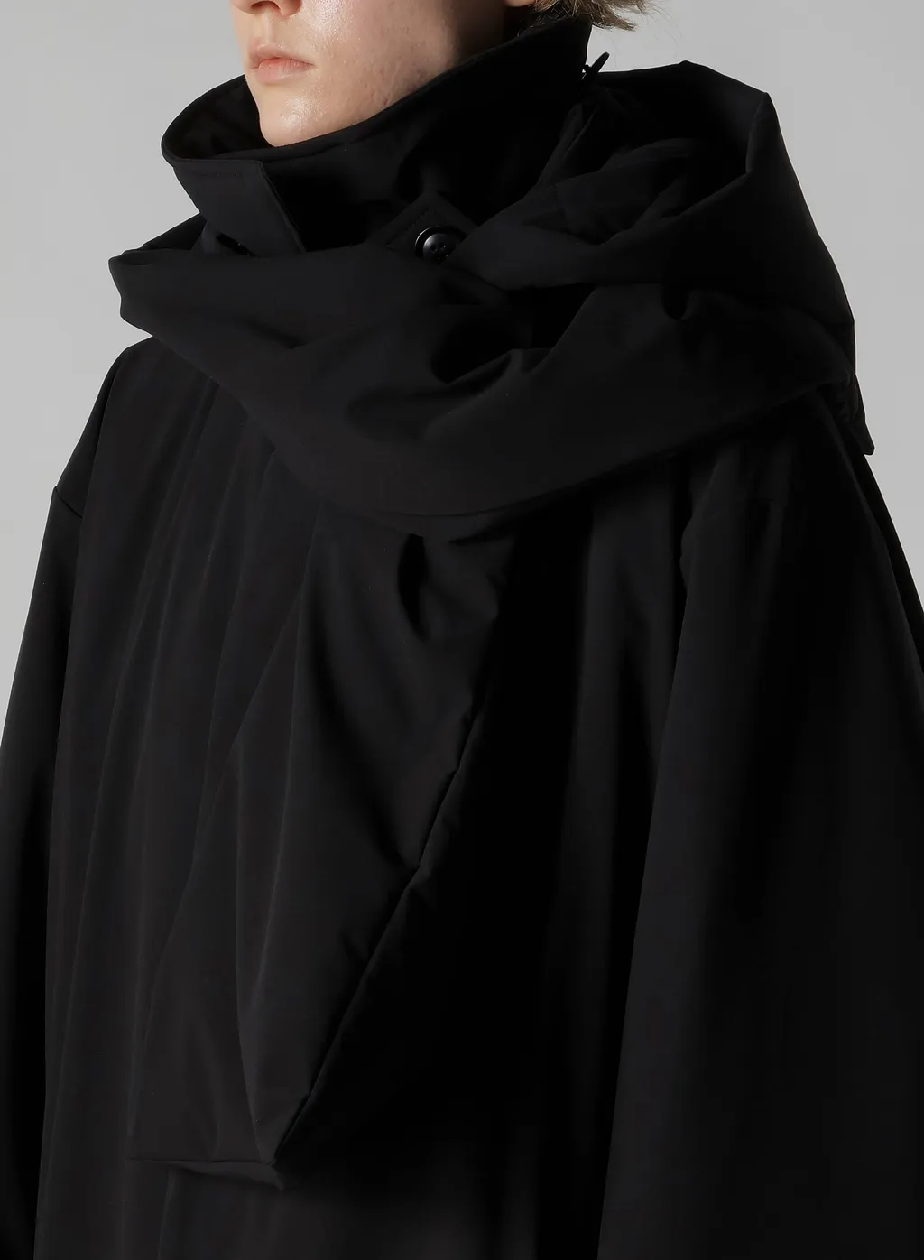 Pe/Tafta Detachable Hooded Coat