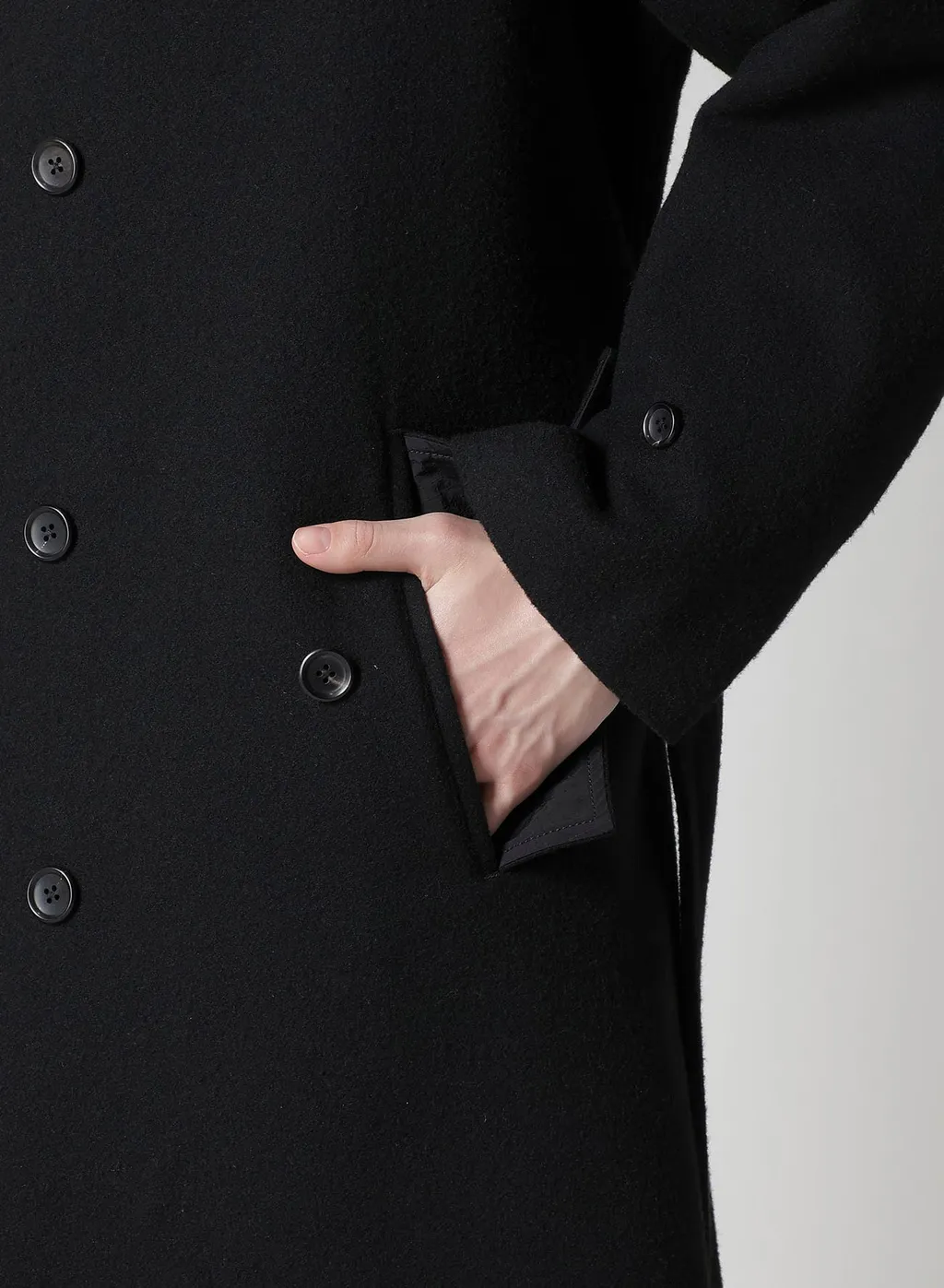 Airy Mosser Trench Coat With Nylon Lining