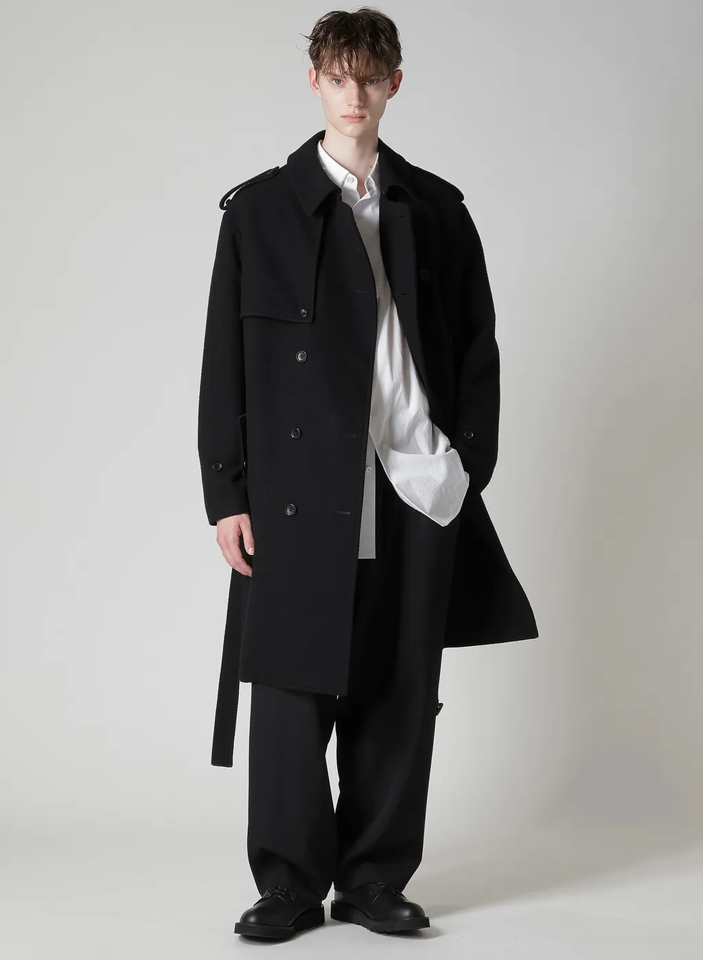 Airy Mosser Trench Coat With Nylon Lining