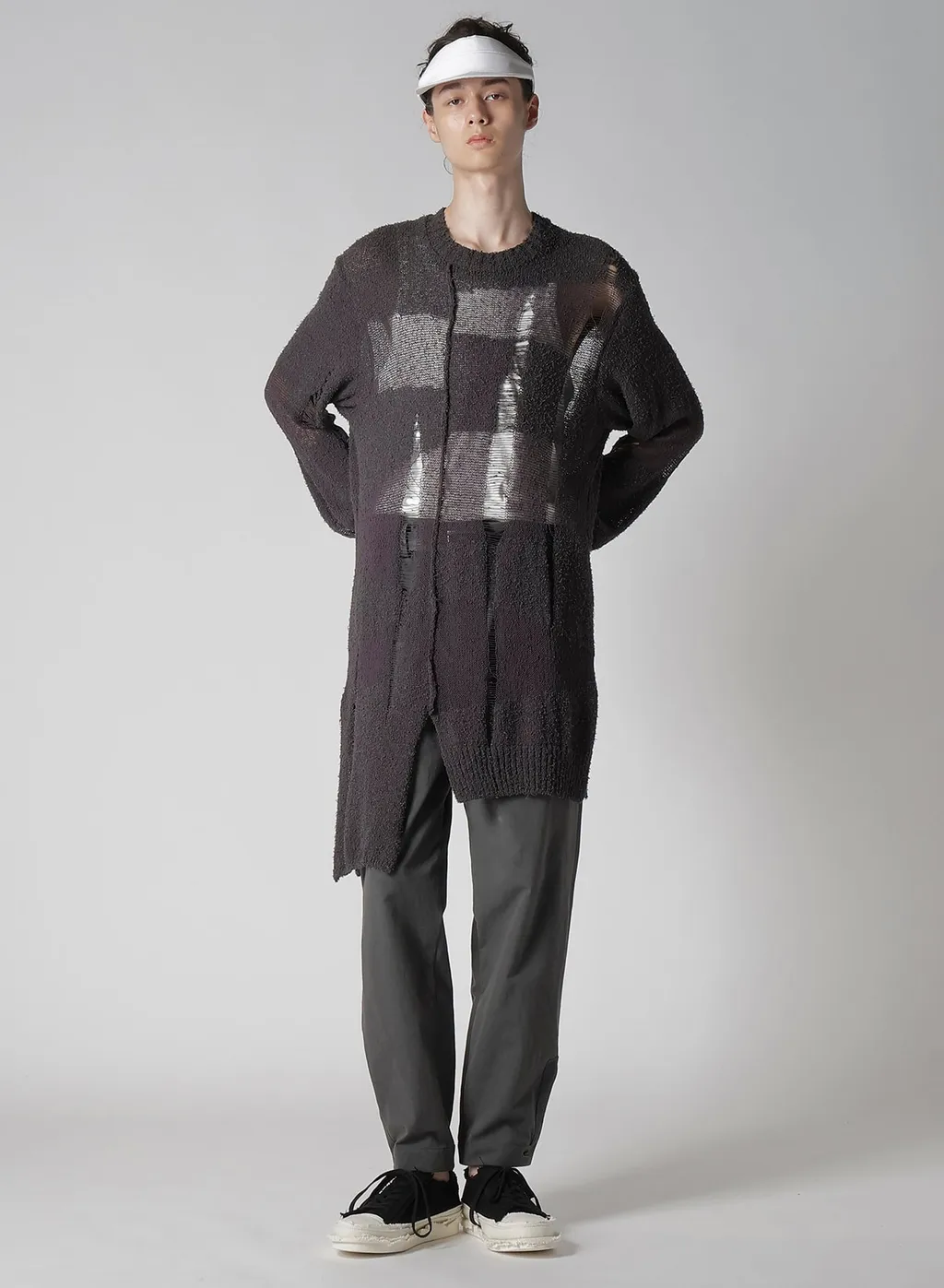 5G Randome Damage Processed Pullover